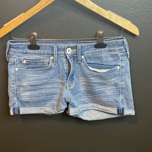 Short shorts